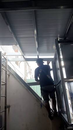 台中大肚區搭建鐵皮屋