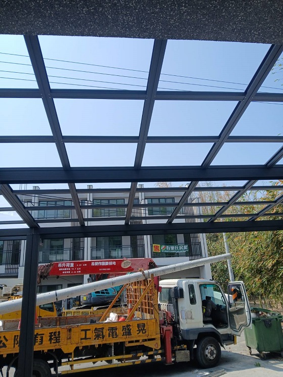 彰化縣福興鄉施作採光罩工程